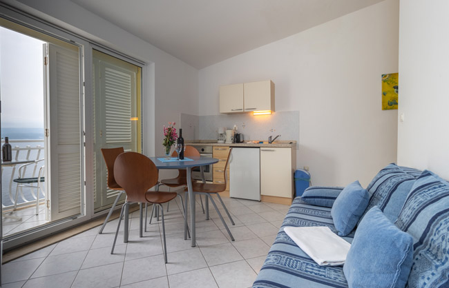 Kitchen B2