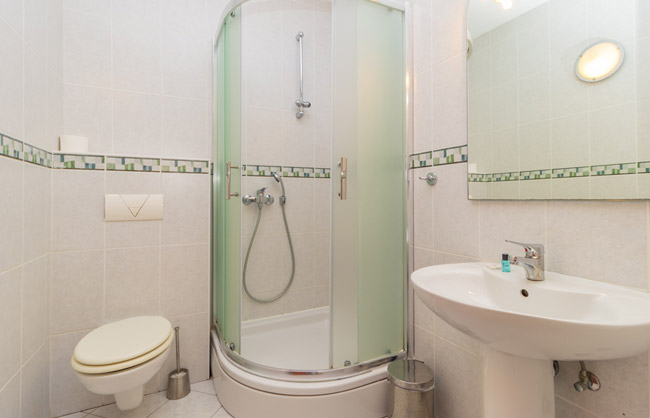 Bathroom B